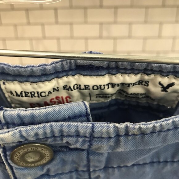 American Eagle Outfitters Shorts Mens 36 Blue Classic Chino Flat Front Zip Fly - Picture 3 of 8